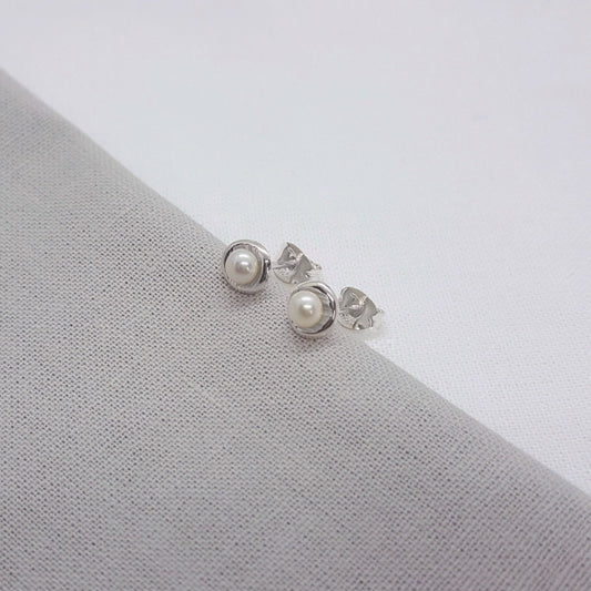 mini white pearl silver handmade earrings