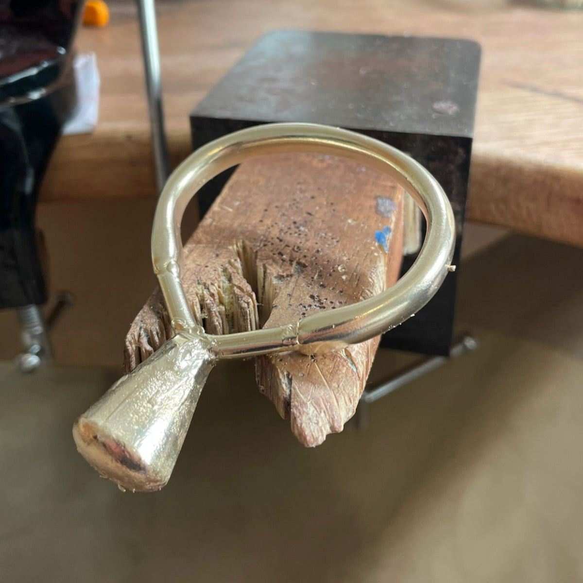 yellow gold bangle that has been cast