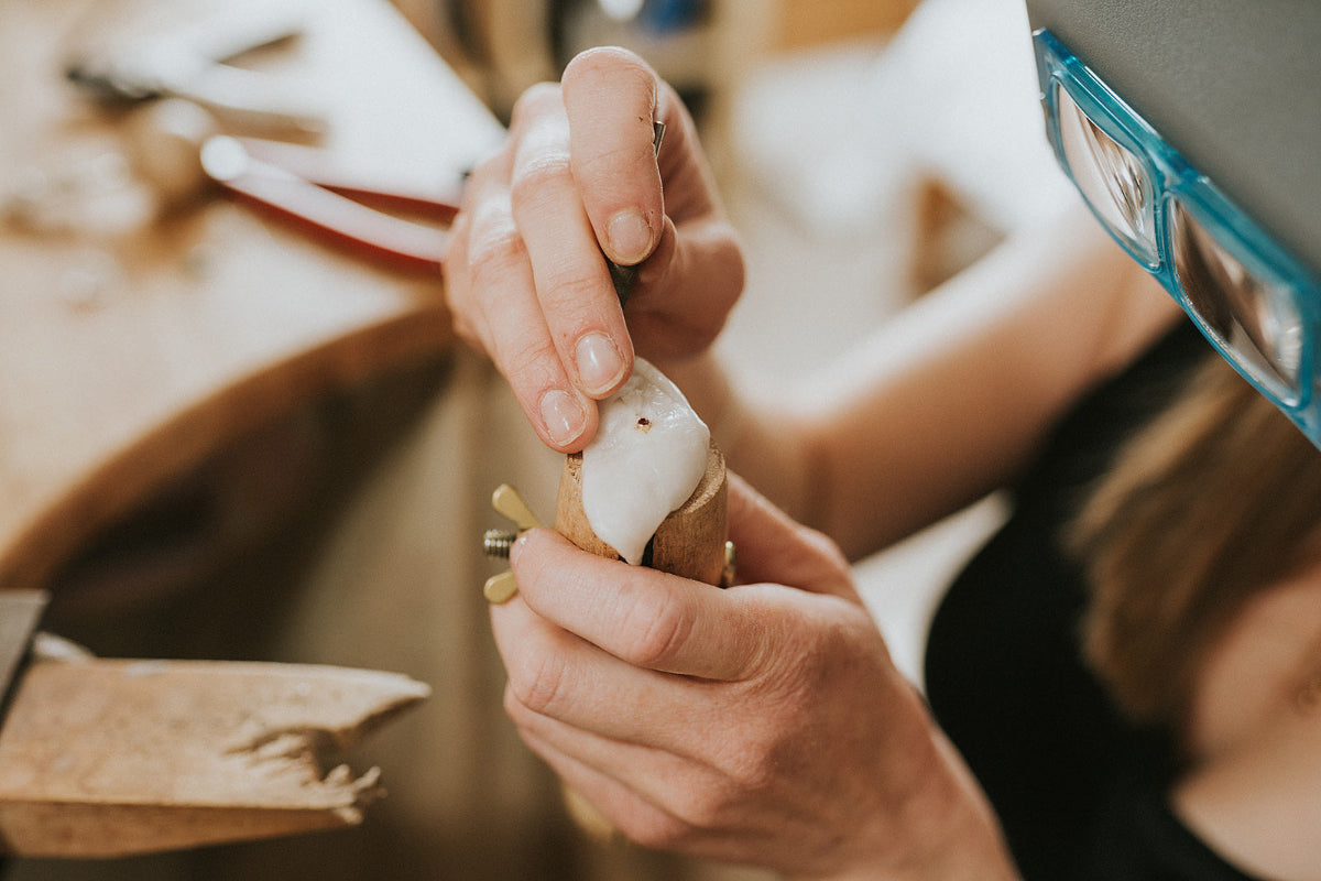 Katherine  Seaman handmaking jewellery