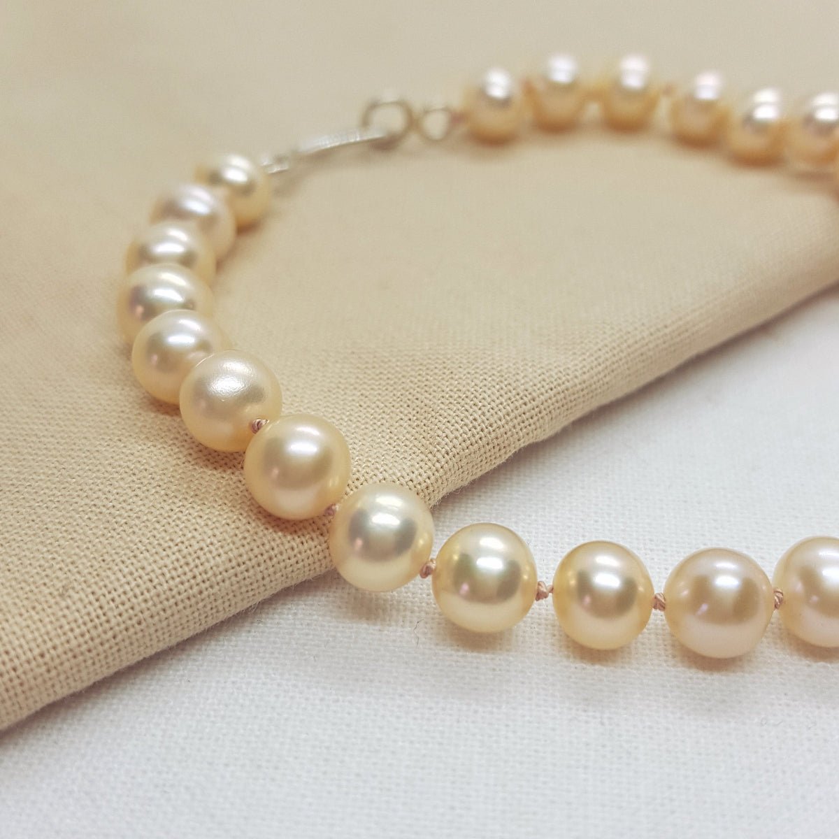 Hand knotted Peach Pearl Bracelet - Katherine Seaman Jewellery